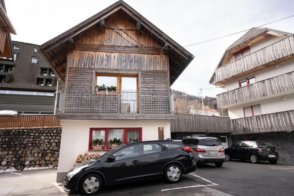 Ski Hut Smucka Kranjska Gora Exterior photo